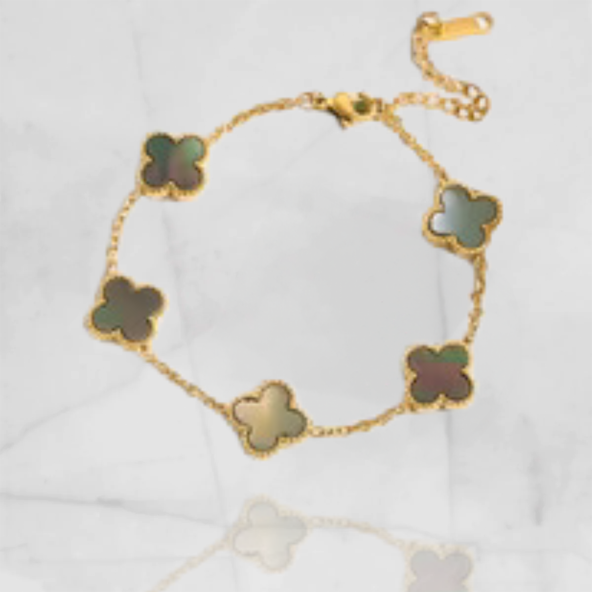 The Clove Bracelet