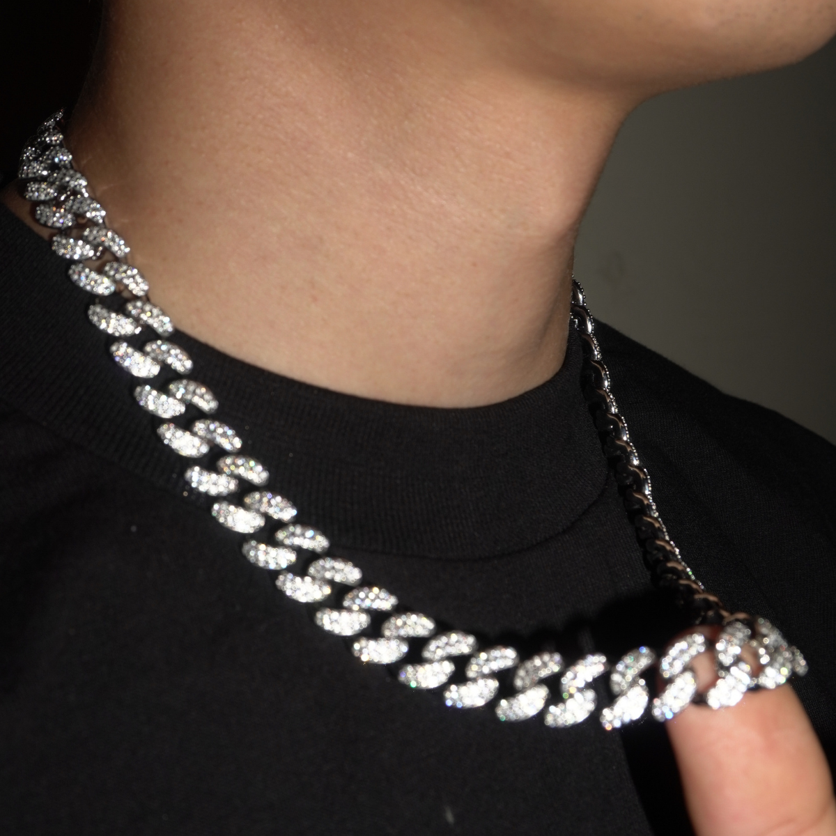 ICED CUBAN CHAIN 12MM